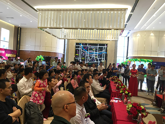 越跨界，越有戏！雄峰城正式签约中影